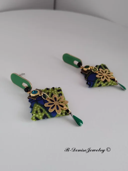 Original boucles Puce en resine !!DIAMOND FLOWER DROP !! En Acier Resine tissu wax T:3.5cm x 6.5cm 