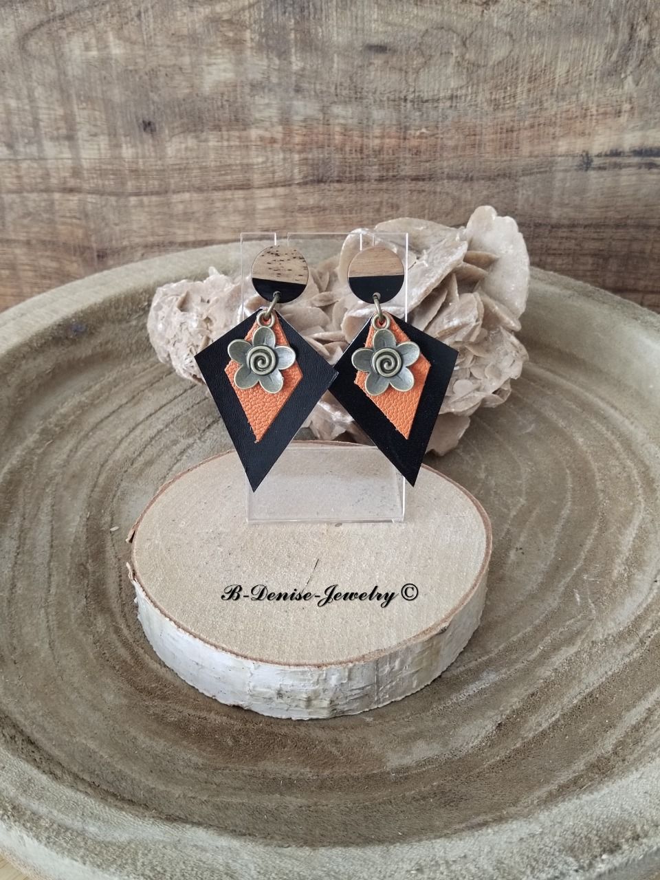 Original boucles d'oreilles Puce en bois resine !!DIAMOND FLOWER!! En Cuir Noir Orange et Bronze 