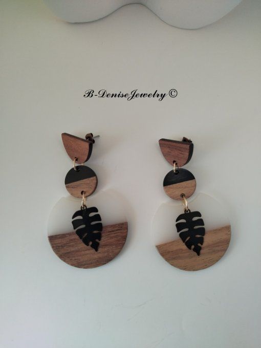 Original earrings Wooden chip half circle brown black white pendant in wood and resin T:6.5cm x 3.5c