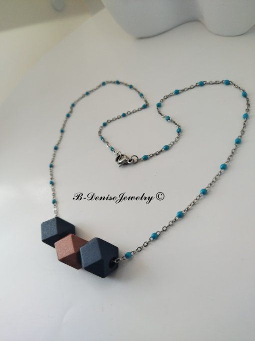 Collier en Acier Inoxydable avec Perle Hexagonale en Bois Longueur 45 cm Collection B-Denise Jewelry