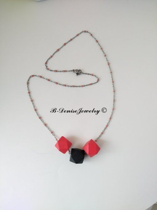 Collier en Acier Inoxydable avec Perle Hexagonale en Bois Longueur 45 cm Collection B-Denise Jewelry