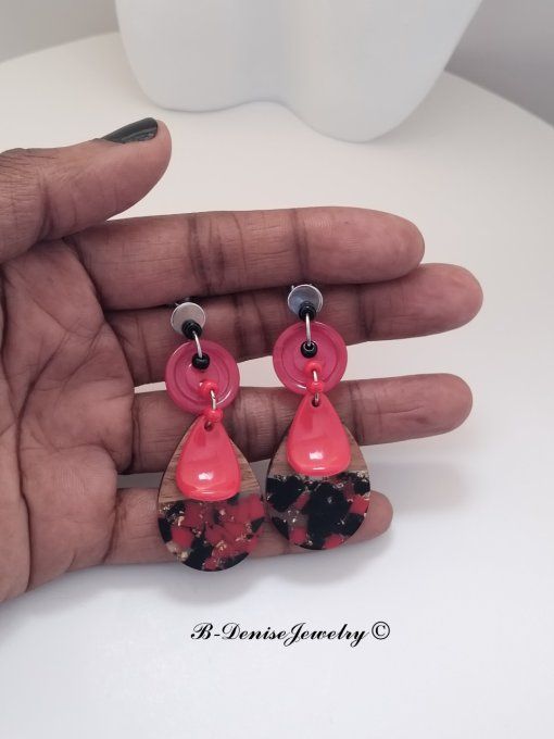 Boucles D'oreilles en Resin et bois !! TEARDROP ! T:6cm x 2.5cm Création artisanale b-denise-jewelry
