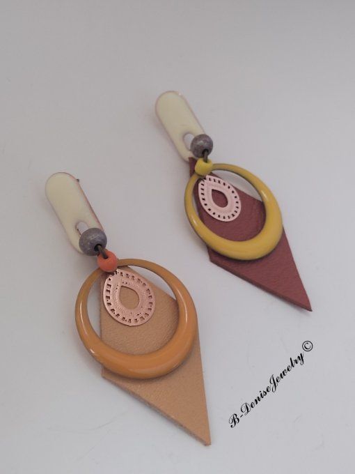 Original boucles d'oreilles Puce !!DIAMOND TEARDROP!! En Cuir Tan Marron Resine Emaille Dore T:6cm 