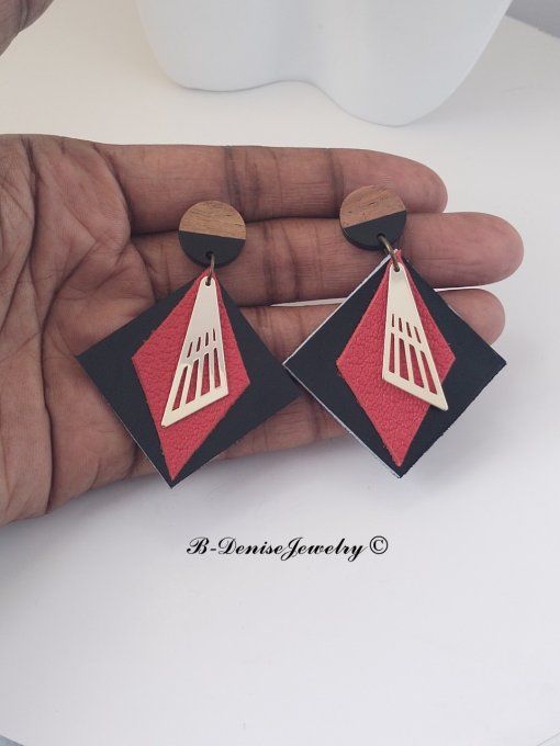 Original boucles d'oreilles Puce en bois resine !! INNER DIAMOND !! En Cuir Noir Rouge Noir T:5.5cm 