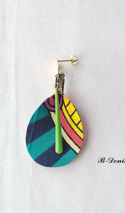 Originales boucles d’oreilles puce ethnic femme !! TULIPS !! En Acier inoxydable Résine et tissu wax